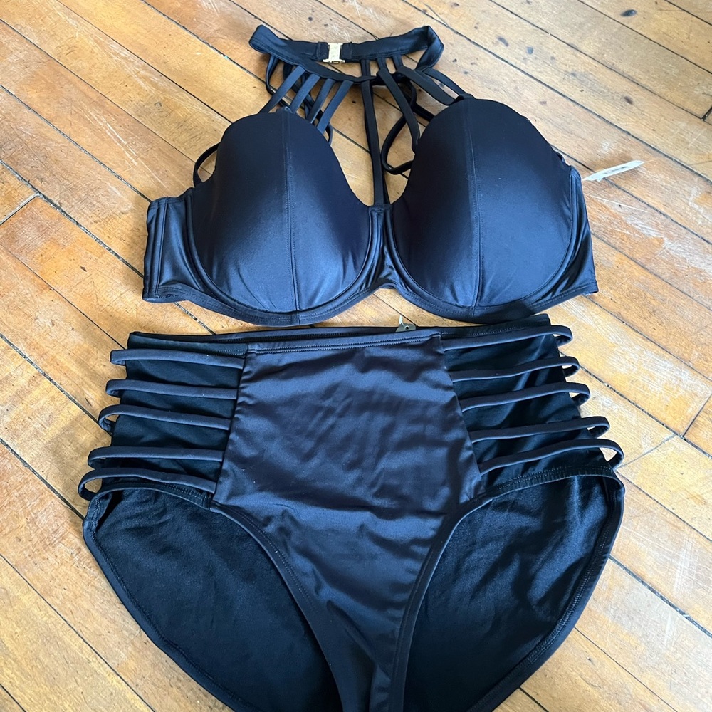 Adore me, black strappy 2 pieces swimsuit